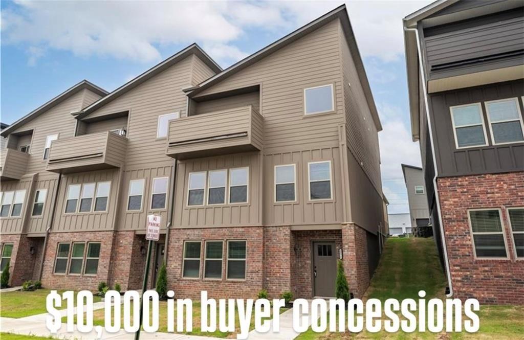 2171 W Million Lane Fayetteville, AR 72704